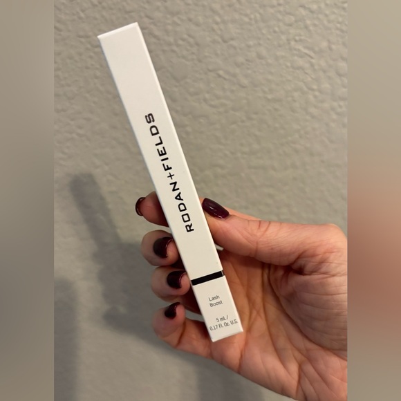 Rodan + Fields Lash Boost New in Box - Picture 1 of 6